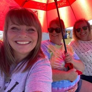 Meet your Posher, Lee